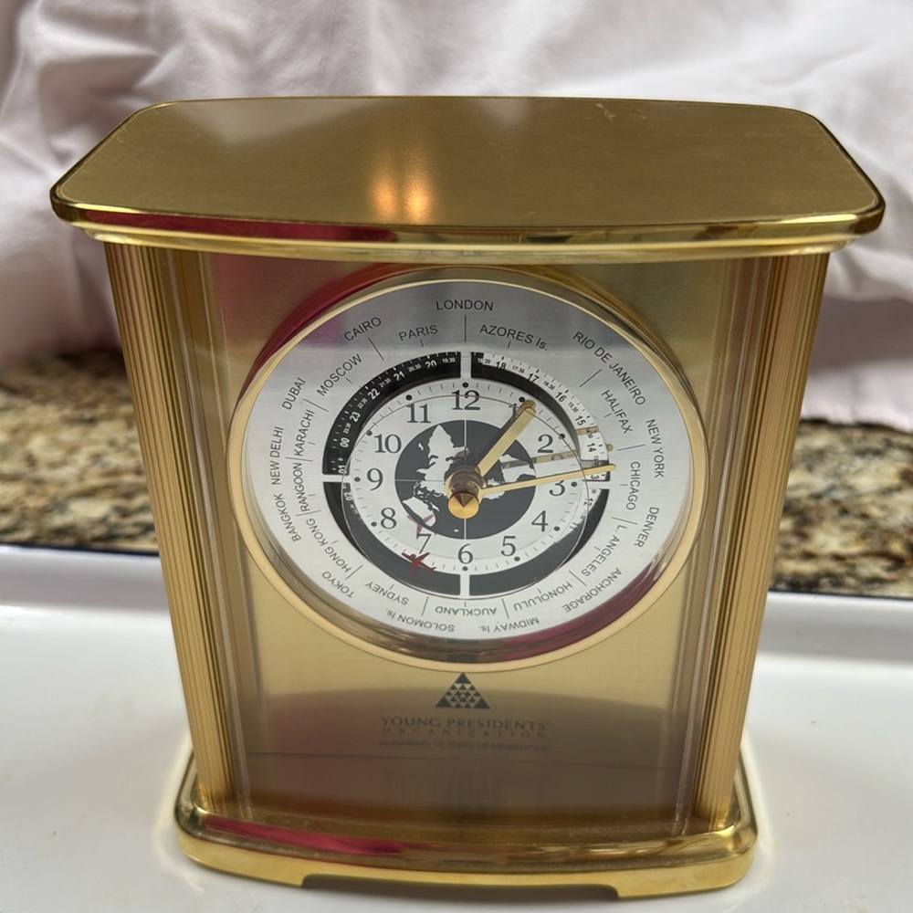 Howard Miller World Time Clock